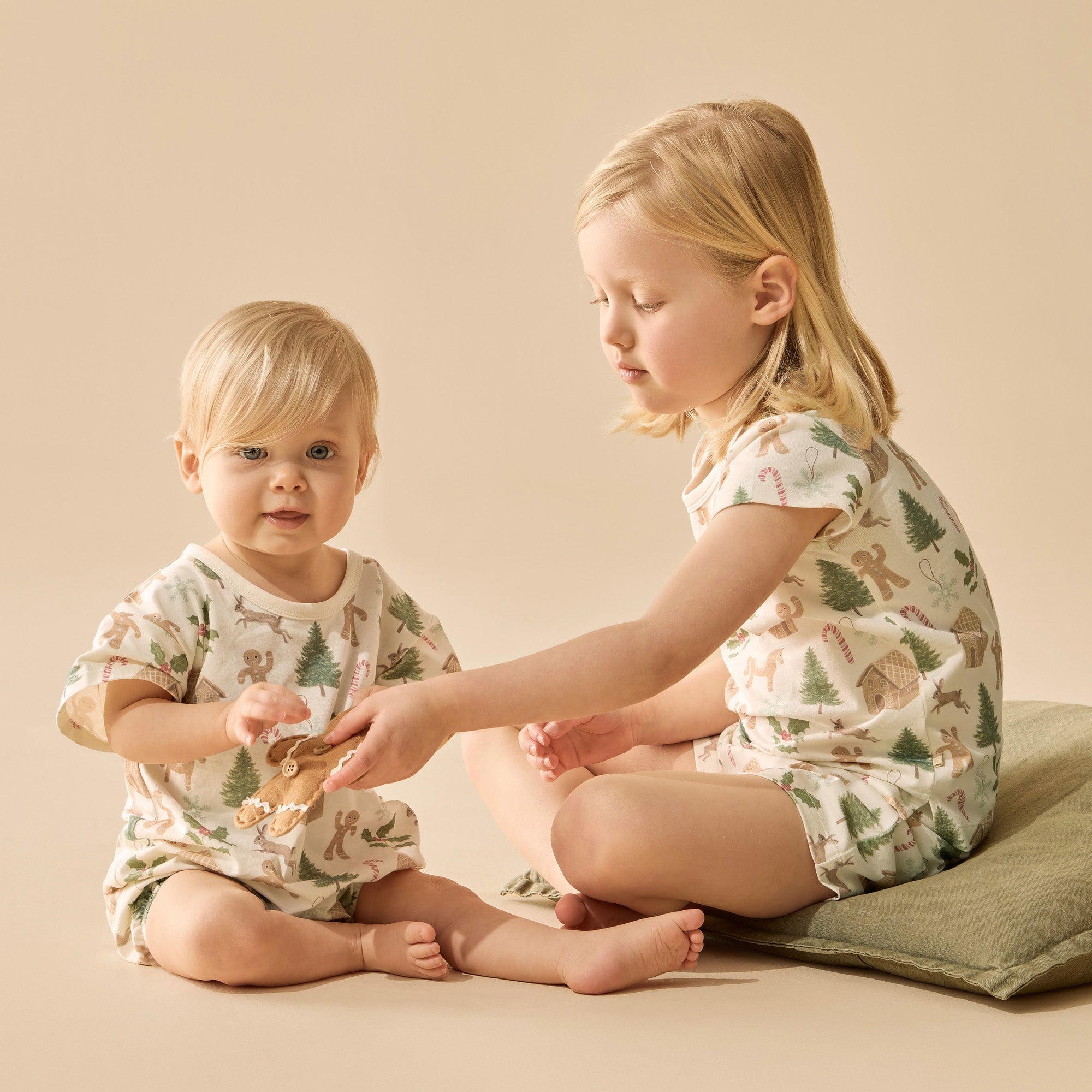 Holly Jolly Magic Organic Short Sleeve Pyjamas